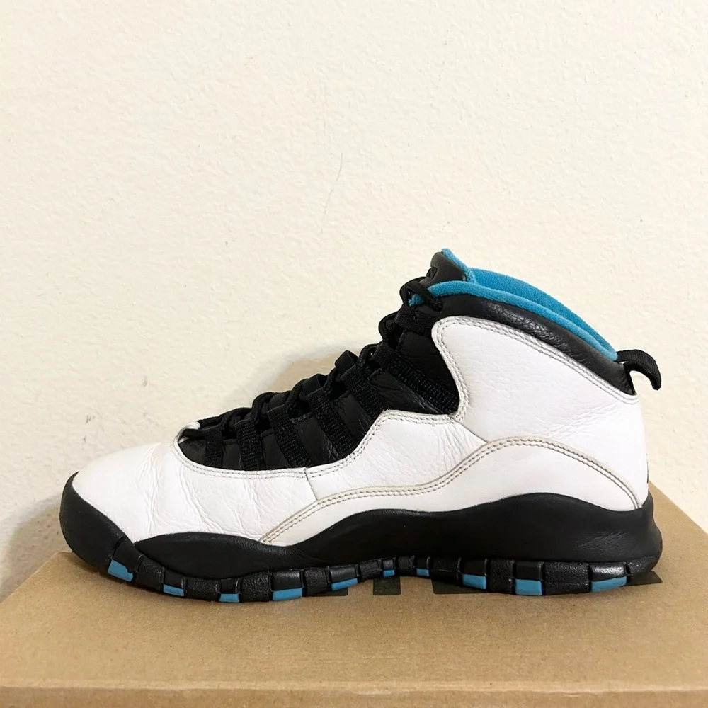 AUTHENTIC Jordan 10 Retro Powder Blue size 9.5 310805-106 2014 PRE-OWNED